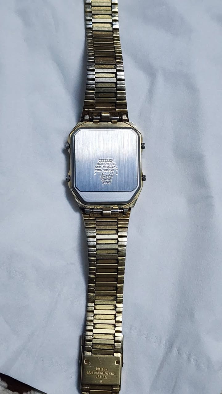 ستزن اصلي دبل تايم جرس منبه. Jaban حصريا موديل بداية الثمانينات💣 القطعه مخزنه🇯🇵 كامل المواصفات موديل نادر جدا السعر 250$


**إذا كنت صاحب هذا الإعلان وتريد حذفه لأي سبب، رجاءا أرسل رسالة إلى الدعم الفني**