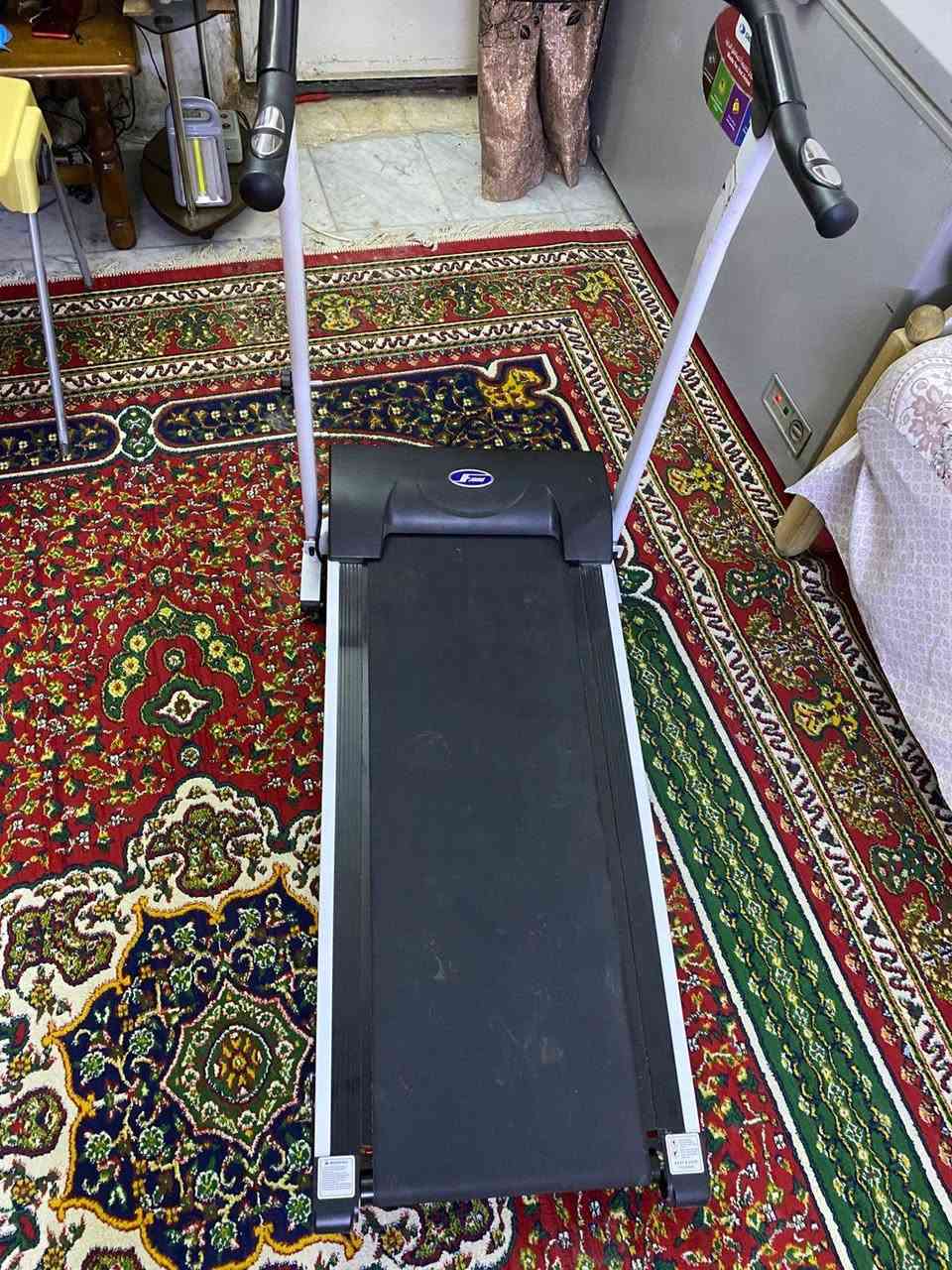 للبيع جهاز جري كلش نضيف وزن ١٨٠ العنوان البياع حي التراث ١٩٠ الف ***********
