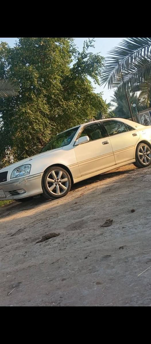 السلام عليكم 
ملكه للبيع رقم كركوك قرار 48 سنويه ل27  كفاله عامه من ضربه وكص وصبغ واصوليات  موديل 2002اصل  مواصفات السياره اصل كرستال ديفور صغير  شاصي 71 دكمتين برده خلفيه مري شفط هيتر مري اريل دليل امامي خلفي حساسات خلفيه كروز سرعه كشنات كهربائيه جام اوتو ويل دنگه اصلي وتخم تاير جديد الله شاهد السياره مال جني جاهزه  السياره( عطله طاحونه مالت بانزين فقط) 
 السعر علق ويجيك خاص  االاتصال ***********
