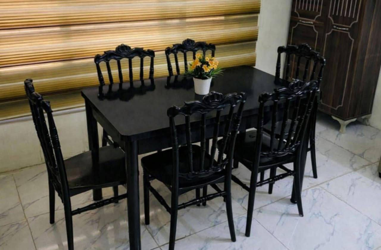 ميز طعام 3كراسي كلش جديد80تخم قنفات 10مقاعد 450ميز بلازمه 50مكان بغداد سبع ابكار


**إذا كنت صاحب هذا الإعلان وتريد حذفه لأي سبب، رجاءا أرسل رسالة إلى الدعم الفني**