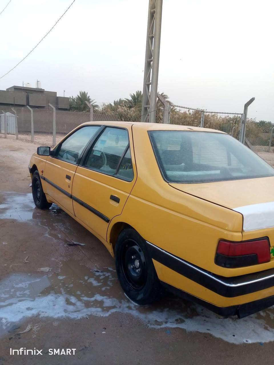 سلام عليكم
سياره بيجو للبيع موديل2012
رقم نجف مشروع وطني
بيهه جاملغين الخلفيات صبغ بدون دواخل 
سنويه ساقطه صارله 5شهري
كير ومحرك ستوني شادهن بلايلون 
حداديه 100/70وتبريد تخم تايرات 
عنواني نجف *********** سعر ب 28وبيه مجال
