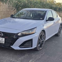 Altima 2023 SR ويل درايف السياره نضيفه ماشيه ٢٠ الف ماشيه الضرر مالها ...