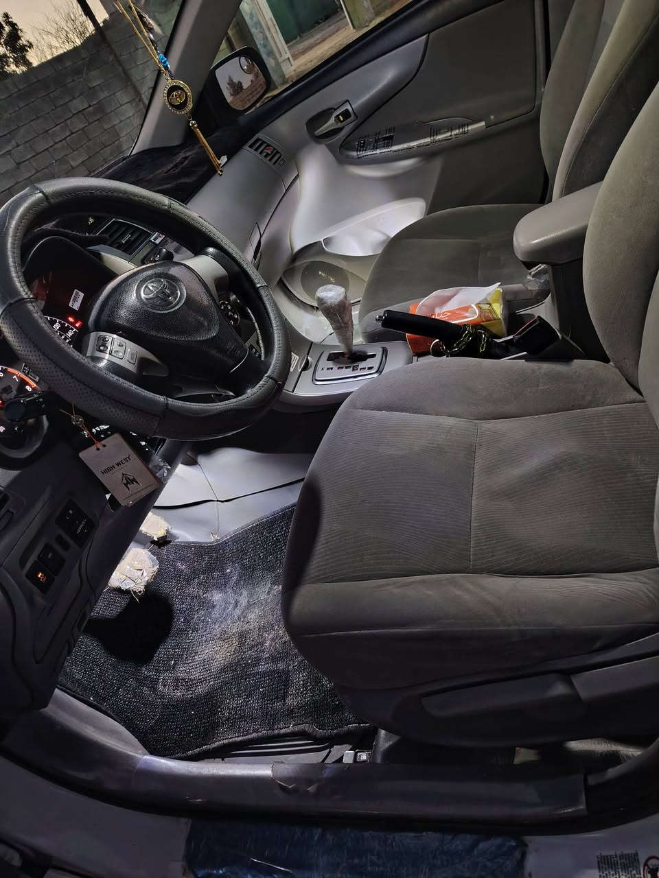 السلام عليكم كورلا موديل 2012 رقم سليمانيه سنويه وهزه جديده سياره كلين بدون ضرر كير محرك صدر تخم تاير كله شرط السعر 155 وبيها مجال
مكان سياره تكريت صلاح الدين

الشراي يتصل ع رقم صاحب سياره ***********
