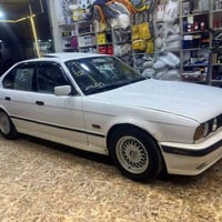 بي ام دبليو • ١٩٩٢ • قير عادي