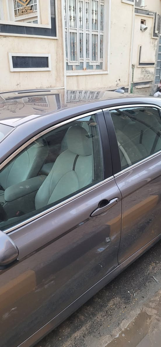 السلام عليكم سياره للبيع كامري موديل 2023 ذي قار معوقين السياره مكفوله كفاله عامه حتا الدعاميات كير 8 نمر ومحرك 2500 سيار وارد امريكي اسم تقرير ماشيه 25 الف مكان السياره الناصريه رقم التلفون يشتغل واتساب او اتصل *********** السعر السياره 200 وبيه مجال الشراي حق الجيه
