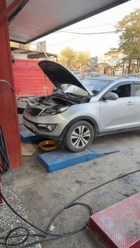 كيا سبورتج بدون قطره صبغ موضح سونار  السعر ١٣١ بيها مجال بسيط كلش  بيه...