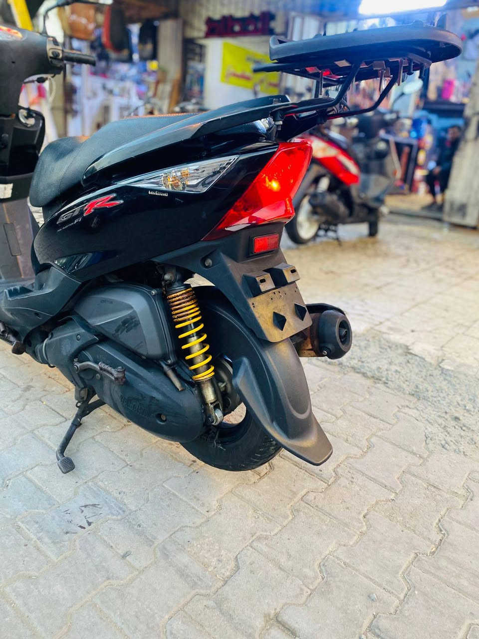 سلام عليكم دراجة ماكس ثعلب GTR
للبيع نظيفة نوزل مكينة مكفولة كهربائيات كلها شغالة تجي تجيب فيتر وتفحص وتاخذ مال بيت مو مال شغل وطبة طلعة مكاني الكاظمية *********** السعر 875 بيها مجال بسيط
