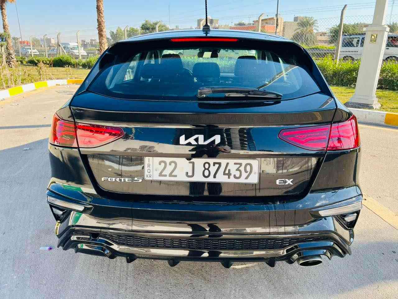 يا الله

السلام عليكم    

كيا فورتي فئة EX موديل 2023 

وارد أمريكي  حادث بابتين 

نفسهن مصلحات 

صور الحادث موجوده بلمنشور 

رقم سليمانيه 

المواصفات: 

شاشة كبيرة / كامرة دوارة / 

فول تحكم ستيرن 

كشنات تدفئة / ستيرن تدفئة / 

قطعتين تبريد 

رادارت / اشاير بل مري /

امامي LED / خلفي LED  / 

محرك 2000 دوش 

شحن واير ليس/ مود درايف / 

بلوتوث / اواكس

السعر 132

مكان السيارة بغداد غزاليه 

للتواصل والاستفسار:

*********** بغداد, العراق
