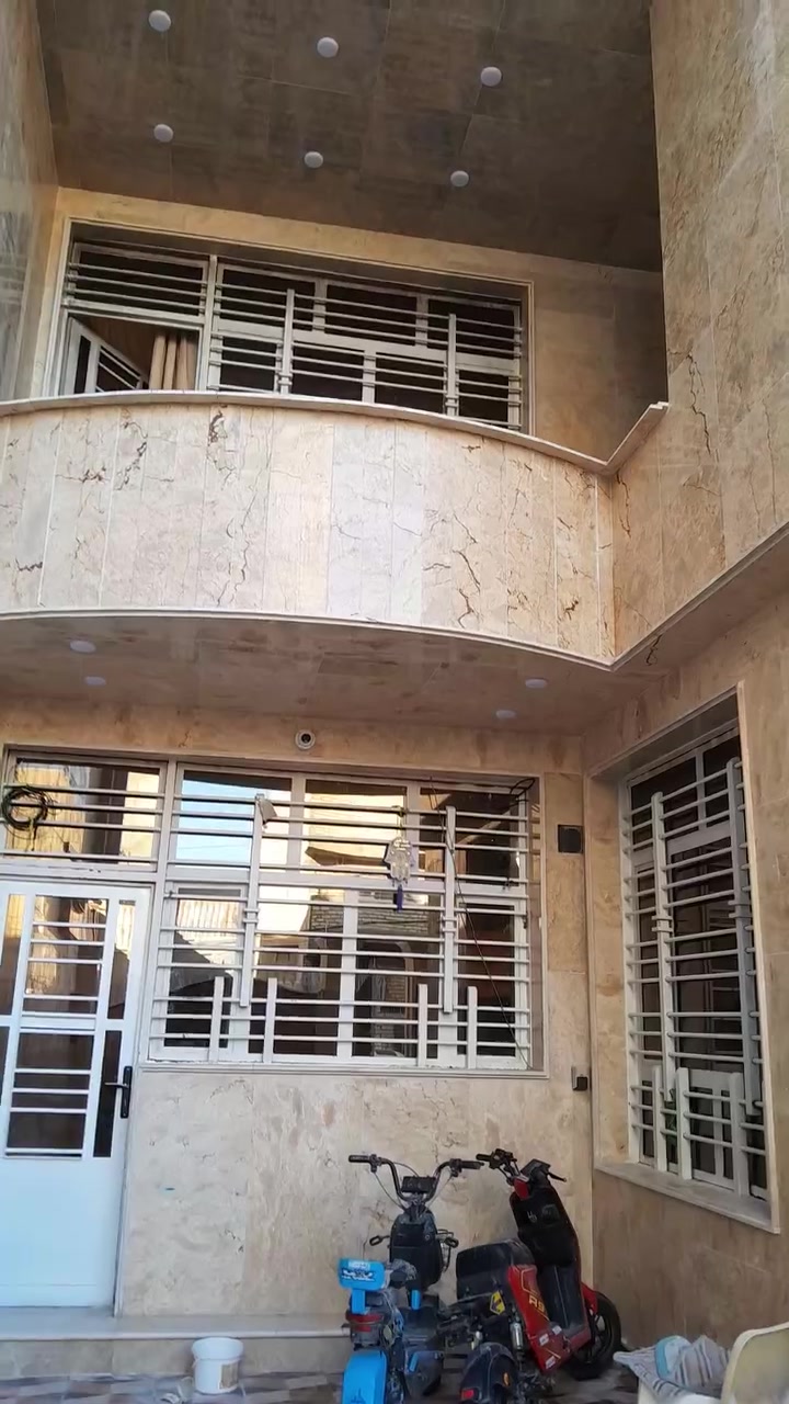جزء من عملي اتمنى ان ينال اعجابكمالعمل لحيم خبط  كادر John Brttiyan  تغليف كافه انواع الواجهات مرمر و حجر شغل درجه اولى لحيم و خبط. شغل استلام مهندس الاتصال ***********. ***********
