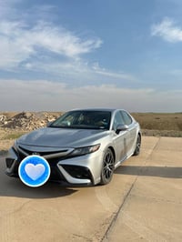 كامري SE • ٢٠٢٣ • ضرر قطعتين