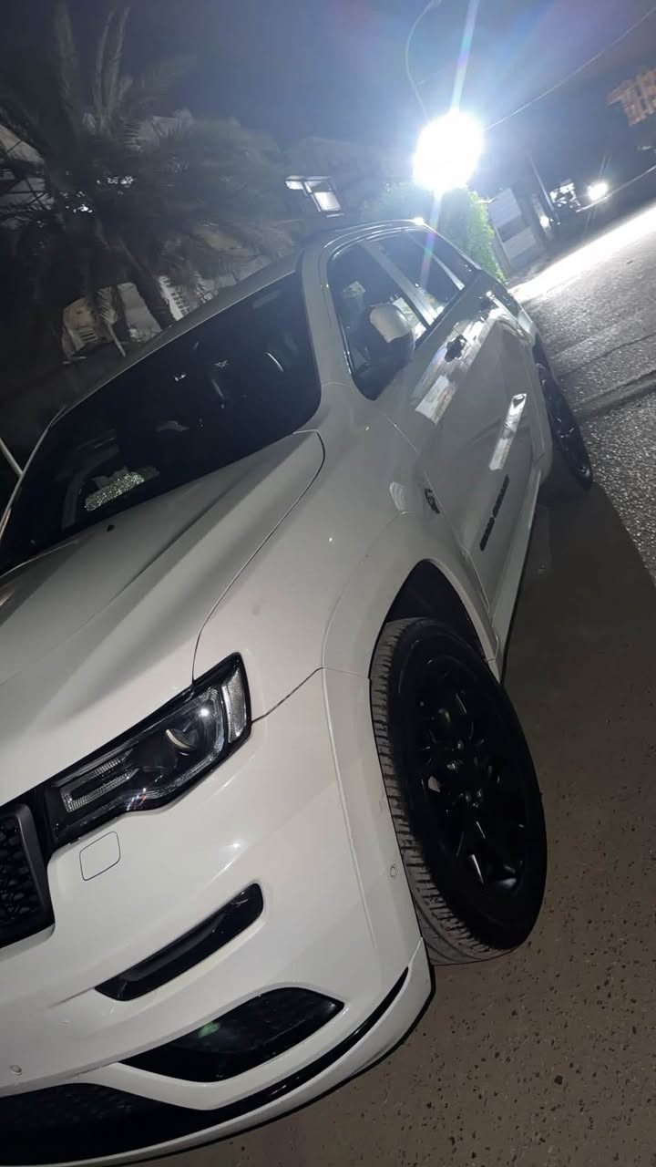 جيب s خليجي موديل 21 ماشيه 79 السعر 3شدات و 10 ورقه بيها مجال بسيط الاستفسار على رقم وات ساب ***********
