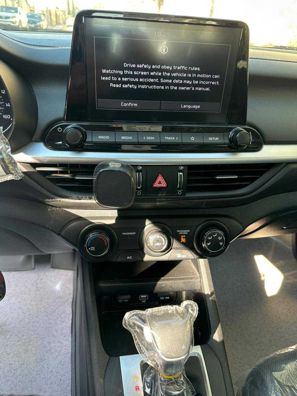 كيا فورتي 2023دخول جديد سياره بسمي حادثه وا
تبديل دعاميه فقط بدون إيريباك بسمي رقم بغداد 
ضح بصور أمريكي كامل سعر 165وبيها مجال مكاني بغداد ***********
