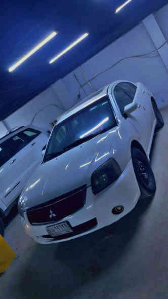 السلام عليكم كلانت مستيبوشي_2011  سيارة جديدة حدادية تبريد تدفئة  كير مكينة  كهربائيات كله جديدة
السياره اصوليه بس ما بيهه تحويل السنويه بأسم شركة ابيع كوم حديد 
السعر ٦٠$ و بيهه مجال 
عنوان شارع فلسطين
***********
