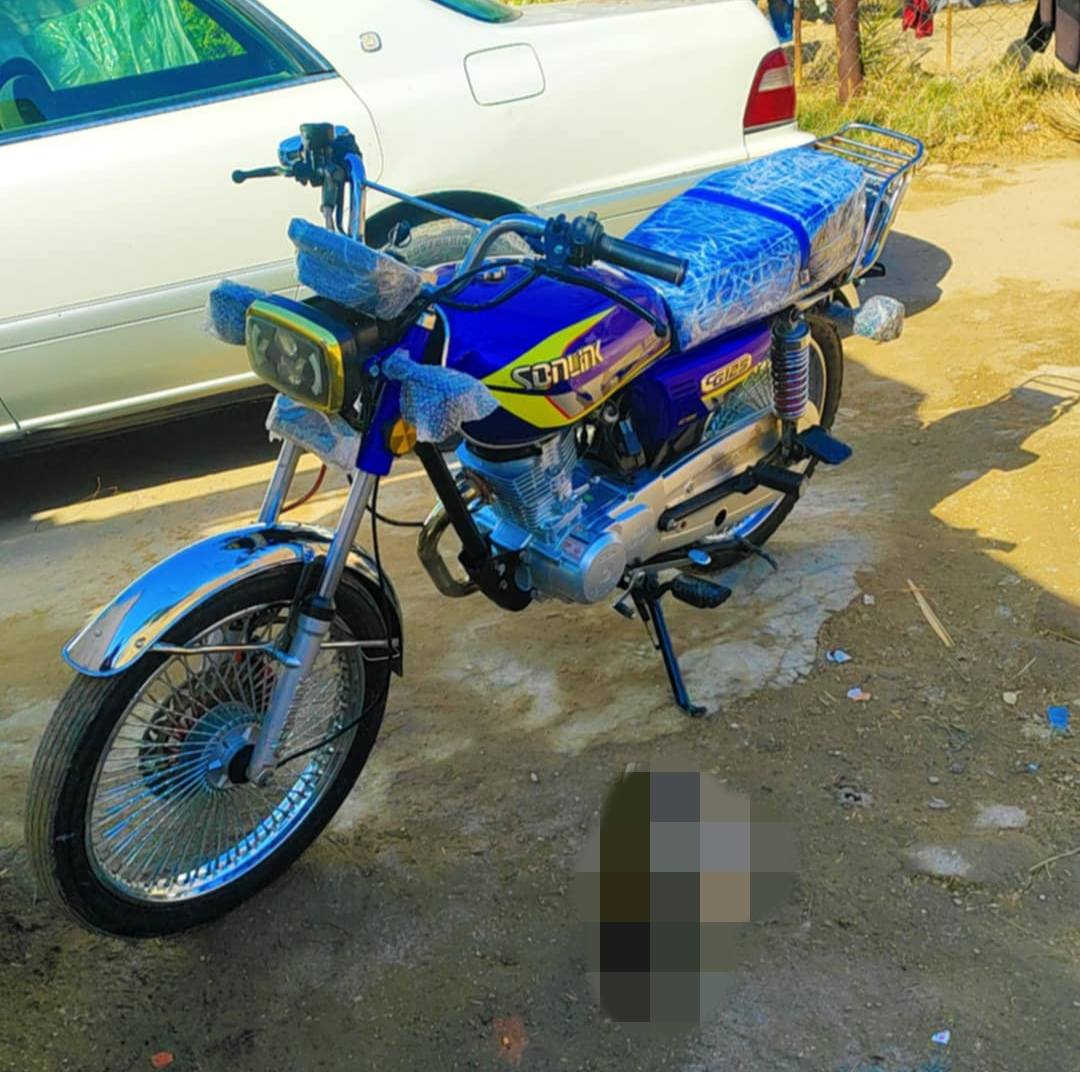 السلام عليكم..
للبيع تايكر 2024كفاله عامه وكرهبائيات شغاله فقط الشاشه عاطله

المكان بابل الحمزه الغربي بلقرب من شركه الاتحاد 
 
الاستفسار... ‏‪0784 184 3502‬‏
