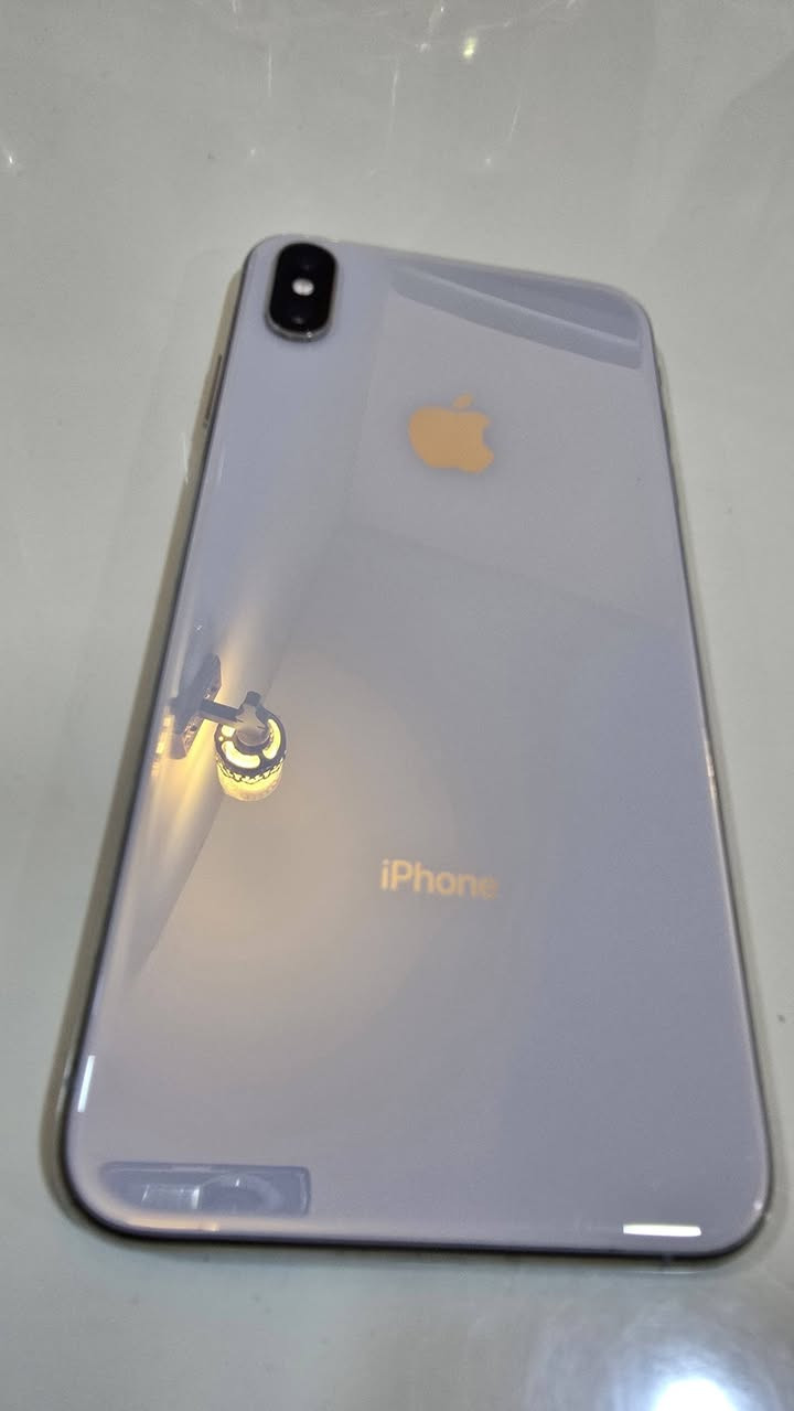 ايفون اكس ماكس للبيع الجهاز نظافه 99% استخدام بيت نموذج m بطارية 84 كارتونه وشاحنه الشراي يتواصل خاص


**إذا كنت صاحب هذا الإعلان وتريد حذفه لأي سبب، رجاءا أرسل رسالة إلى الدعم الفني**