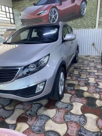 سياره كيا سبورتج مديل ٢٠١٠ كفاله من الصبغ والفتح فول فول فول شكل ال٢٠١...