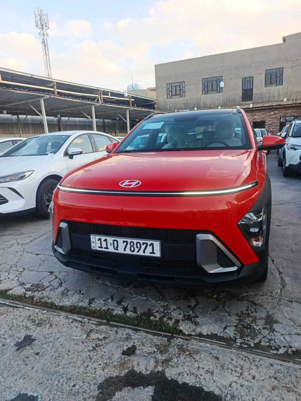 للبيع هونداي كونا 2025 خليجي
سياره فول مواصفات موضح بالصور
مكينه 2000 cc ضمان شركة الاولى
مكفوله بس بيه بارد باب خلفي ورصعه موضحه فقط
السعر اتصال فقط 
للاستفسار ***********
