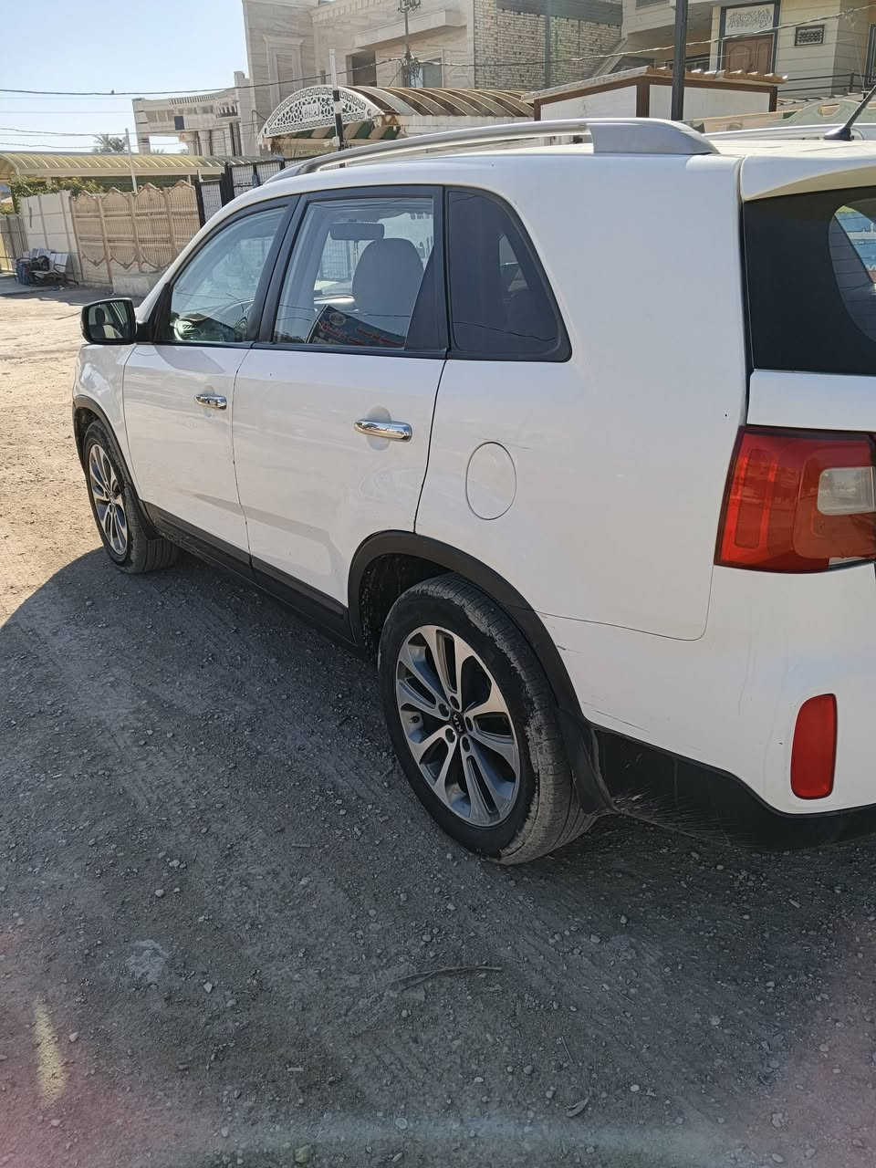 كيا سورنتو موديل 2015
مكينة أربعة سلندر مصبوغة عام 

رقمه بغداد 

السعر 120وبيه مجال 

لاستفسار ***********
