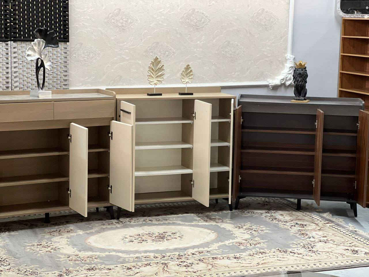 💥جزامة خشبية 
القياسات:
▪️ العرض: 100 سم
▪️ الارتفاع: 95 سم
▪️ العمق: 32 سم
للحجز والاستفسارات مراسلة الصفحة 💫
🚛 🚛 🚛 🚛 🚛
تتوفر لدينا خدمة توصيل
 كافه محافظات العراق


**إذا كنت صاحب هذا الإعلان وتريد حذفه لأي سبب، رجاءا أرسل رسالة إلى الدعم الفني**