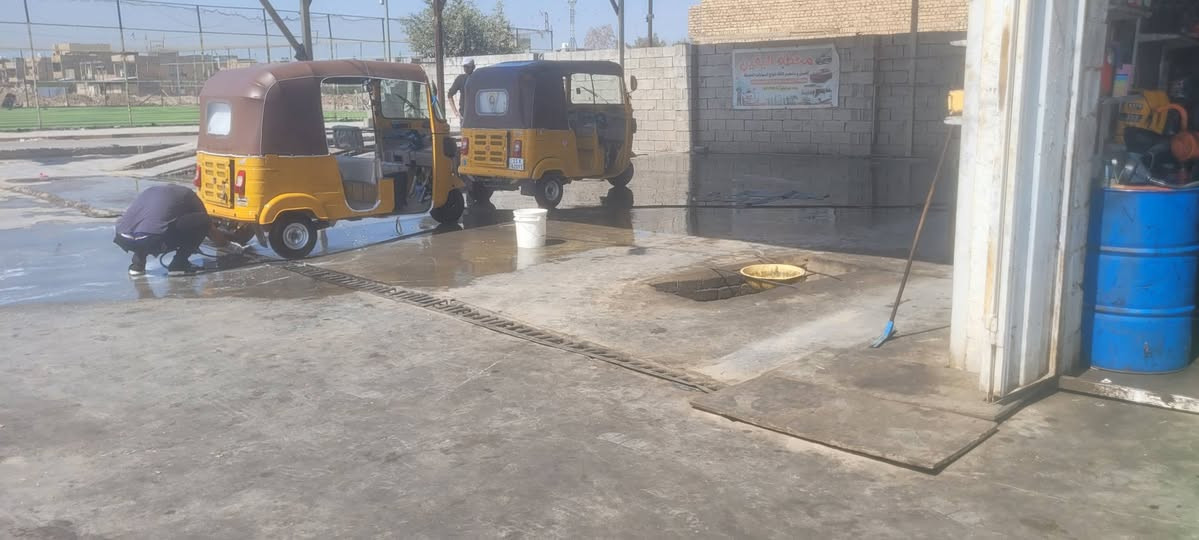 سلام عليكم محطه اليقين متوفر تبديل دهن جميع انواع سيارات و تكتك وغسل بل كامل  عروض خاصه وبل خدمه موقع حسينيه سكلات مجاور ملعب جيكر ***********
