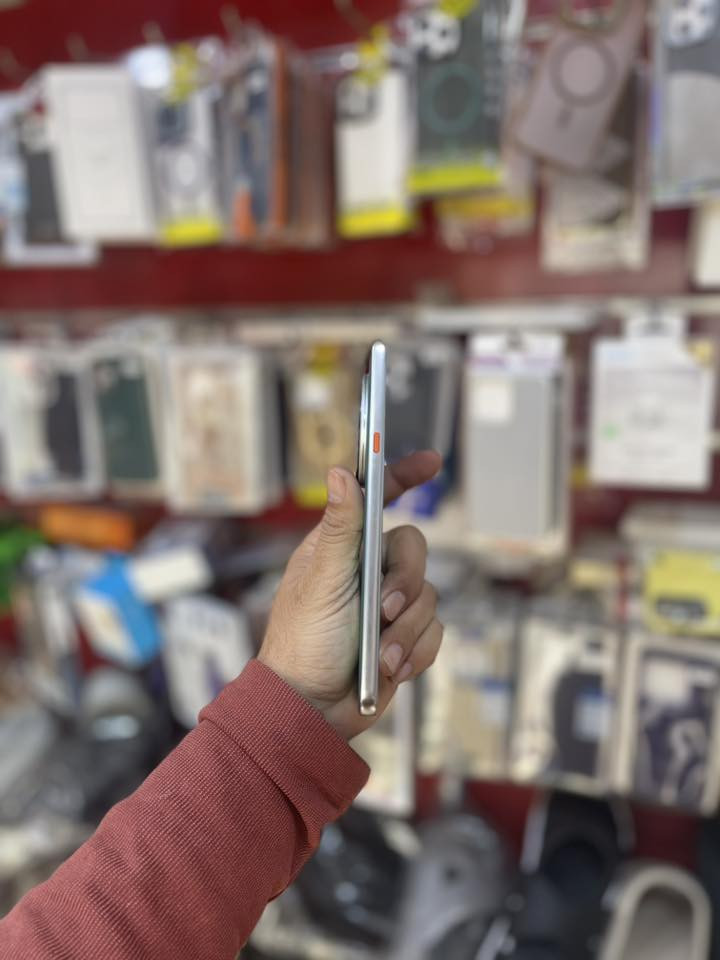 سلام عليكم كامون 40 برايمر ذاكرة 256 فول ألعاب غني عن تعريف مكان نجف ملحقات كاملة ***********
