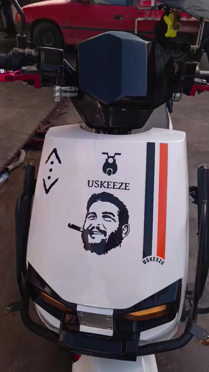 دراجه شحن الوحش 6بطاريات يقرن 14
مستعمل 3اشهر
بي فطر بل درع زغير 
800وبي مجال 
***********اسيا 
***********كورك بي واتساب 
موصل حي الكرامه
