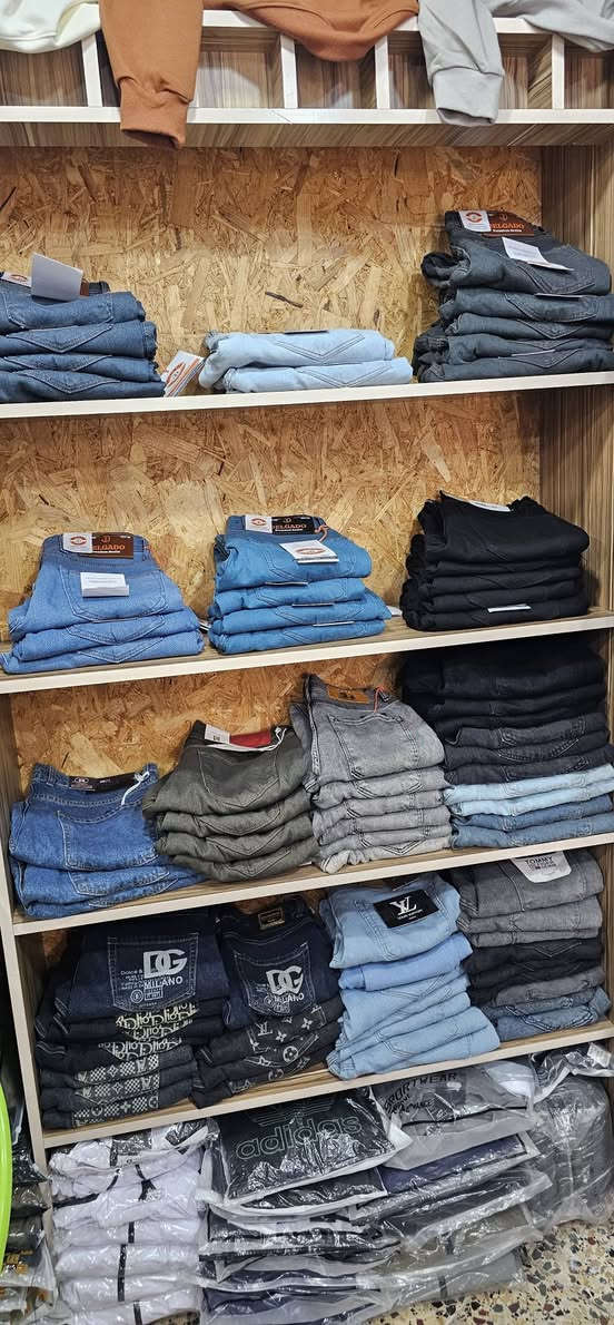 #تخفيضات_تخفيضات
#احذية_كابويات_بلوزات
اي قطعتين 25 الف
العنوان بغديدا قرةقوش خلف كراج السيارات 
نوار للالبسة الرجالية والرياضية 
#لايك_ومتابعة ليصلكم كل جديد


**إذا كنت صاحب هذا الإعلان وتريد حذفه لأي سبب، رجاءا أرسل رسالة إلى الدعم الفني**