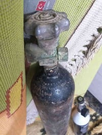 بطلين اوكسجين ياباني للبيع رقمي ٠٧٧٣٧٠٤٢١٠٦