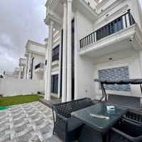 مجمع زانر سيتي • ٢٤٠م • بيت طابقين