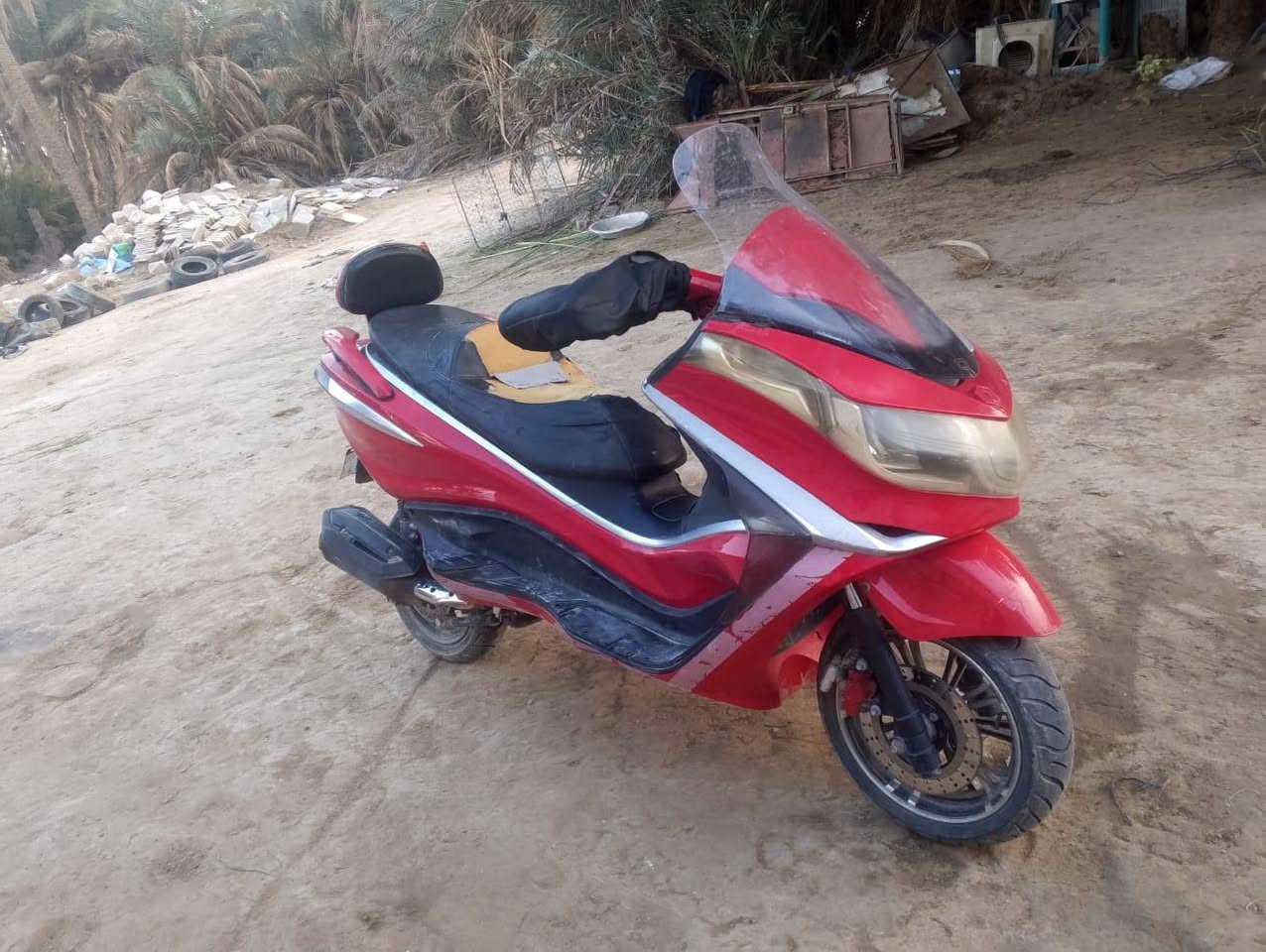 السلام عليكم دراجه اف 16 كرهبائيات كامله مكاني الديوانية قضاء البدير  ب500وبيه مجالل
***********
