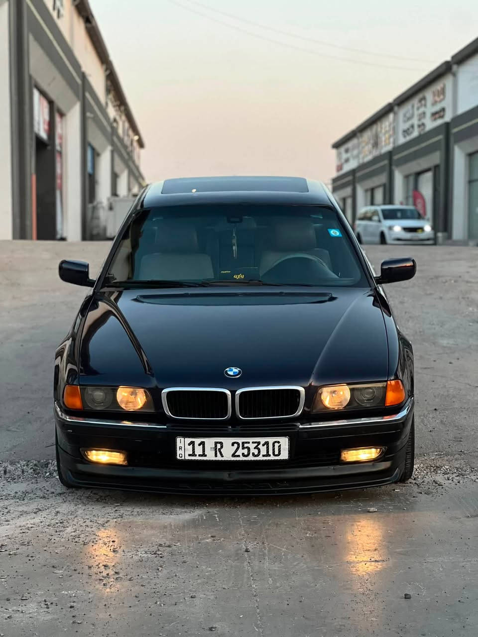للبيع
اقرا التفاصيل  
BMW -E38
V8-730i اصل 

1995 باقيه على البلاد بدون تحديث 

السياره شرط بدون اي ضربه وبدون خياس 

صبغ عام جمالية صبغ درجة اولى ميتاليك 
صفحات السياره موس ونضرتها شرط احلا من الصور 

فول مواصفات 

1-سلايت جام 3 طكات شغال
2-حساس جام تخلي ايدك ميصعد الاربع جامات اوتو 
3- مرايات شفط شغالات بلاد
4- عاكس لايت مرايات +تحكم كهرباء
5- صندوك شفط شغال 
6- لايتات ايروداينمك يصعد وينزل بفتح السويج + الناصي زينون بلادي 
7- حساسات امامي +خلفي 
8- ابواب جلد كارتير
9- دبل ايرباك 
10- دبل جكمجه 
11- كمبيوتر شغال 
12-كشنات جلد بلادي مو تغليف 
13- دبل كشن تحكم كهرباء شغال+ تكوات كهرباء +السايق خزن
+ هيترات شغاله 
14- صاج ملكي 
15- داخل جلد لونين 
16- سقف اسود 
17- اناره ليزرات شغاله بالسقف تشتغل بالليل 
18- اناره باليدات شغاله 
19- تبريد دبل مناخ منفصل + قطعتين امامي خلفي 
20- مثبت سرعه شغال 
21- نظام ABS
22- تلفون بدالة تشتغل 
23- سيدي چنجر

مسجلها البلادي موجود شاشه 

اسعافات مالتها موجودة

لايتات اصليه وجديده 
بك لايت جديد اصلي 

محرك + كير شرط 

تبريد شرط ثلج

السياره شرط بدون اي جطل  

عليها مروحه كهرباء
يعني حماوه ثابته جوه النص 

صدر امامي 100/100
صدر خلفي 100/100

تايرات جديده

خمسه ويل

تراي السياره شرط انطيك زيرو

نظافة الخارج 100/100 بدون طخات

نظافة الداخل 100/100 لا شك ولا مغلف اي شي

السياره بأسمي

رقم (بغداد) الدولي 
هزه +فحص جديد

شرط التحويل

تتحول بجميع المحافظات 

المكان (موصل) 

السعر (88) وبيها مجال خابر وتدلل 

***********  اسيا
*********** كورك

الاسيا بيه واتساب
