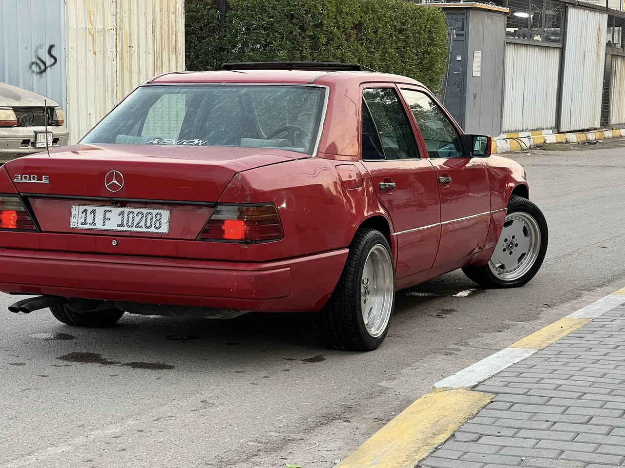 سلام عليكم مارسدس دب مديل ١٩٩٠ كير محرك خير من لله محرك خراطيم مو عنكبوت تخم تاير صدر خلفي امامي كله جديد ويك كب AMG توسايز تبريد ثلج تجاوي كهرباء كشن كهرباء السعر ٥٧ وبيها مجال مكاني بغداد الحسينيه الراشديه لاستفسار على ***********
