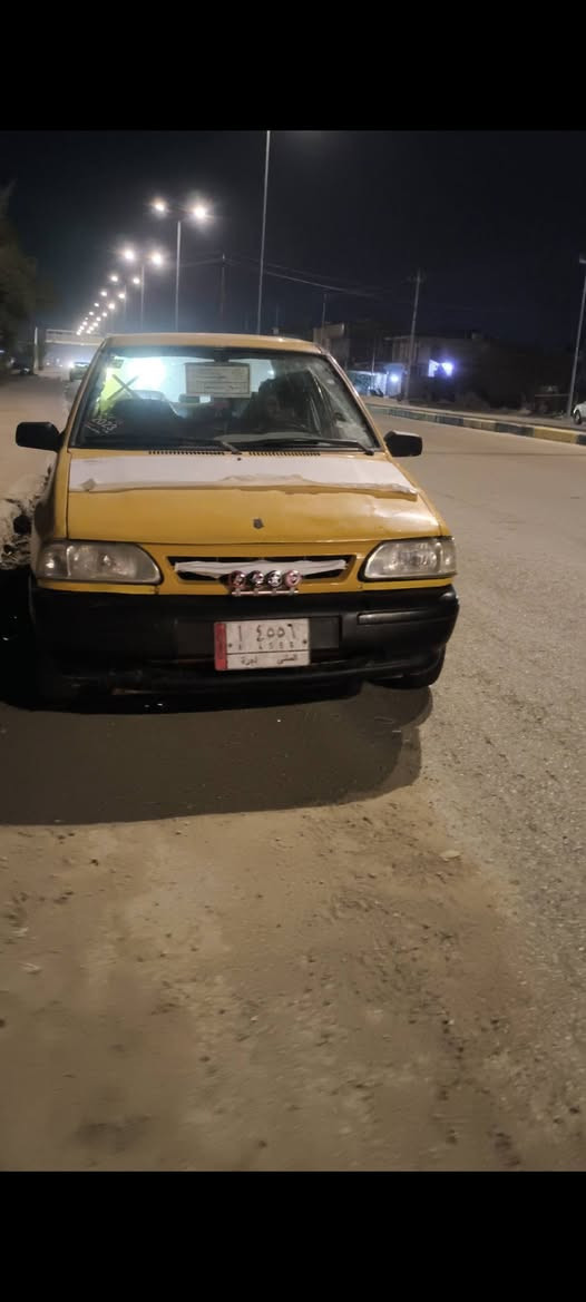 سايبه للبيع موديل ١٣ رقمه مثنى راعيه موجود  مصفره هيئه وغرامات سياره نص نكره الصبح مكينه وكير مكفولات شواصي مكفولات سياره جهازه من كلشي بيه خياسات بسيطه والباب الخلفي جهت السياق معور موضح كدامك بصوره السعر 20 وبيه مجال  مكاني ديوانيه قضاء الشاميه  ***********
