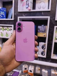 توفر عدنا ١٦عادي بطارية. ١٠٠ مشحون مرة وحدة فقط ذاكرة ١٢٨ السعر كلش من...