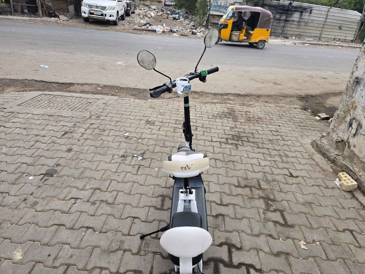 السلام عليكم دراجه شحن ياباني اصلي بطاريه ليثيوم كلش جديدة مابيهه اي نقص مال باله الاصلي رقمي للتواصل ***********
