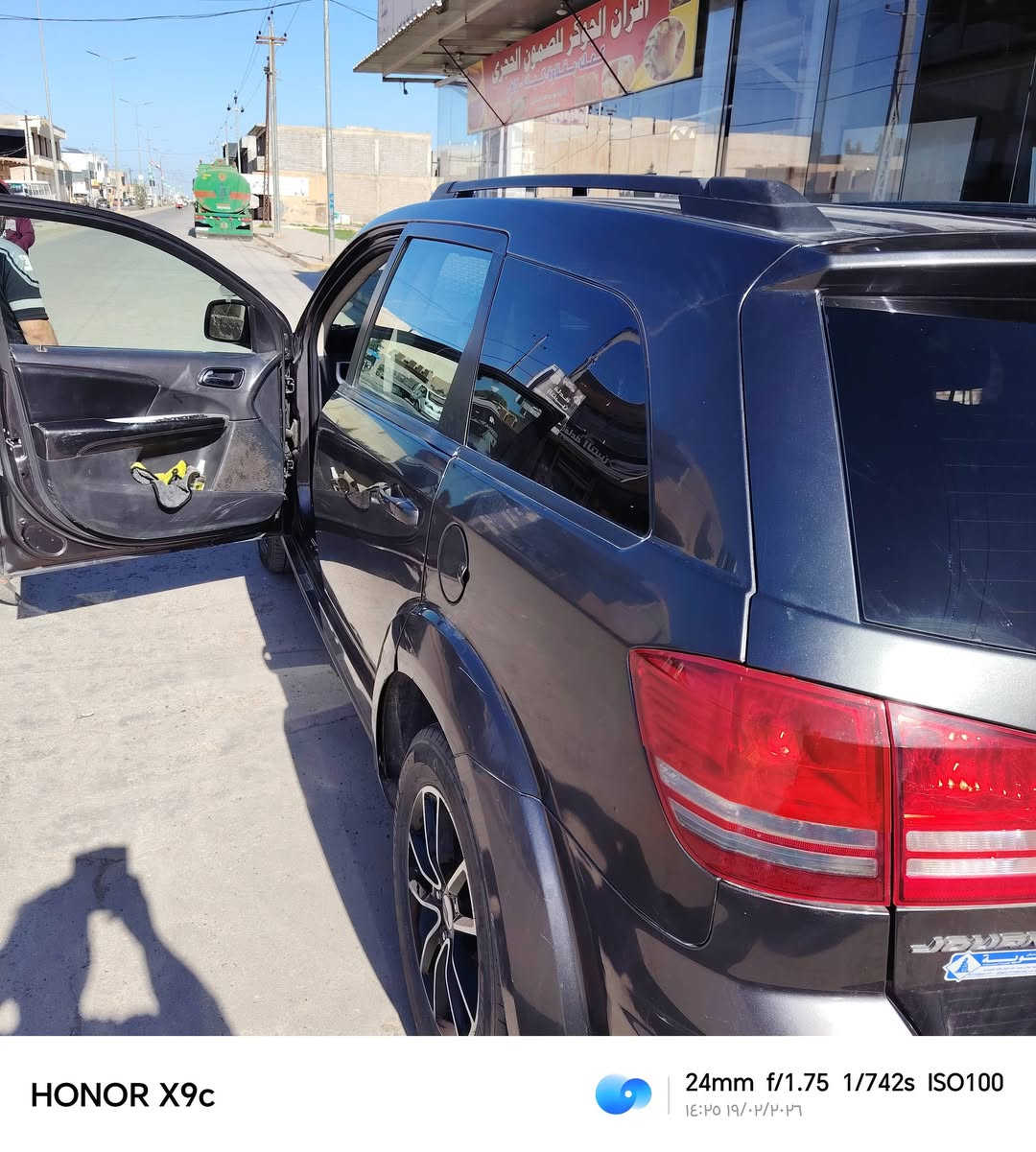 دوج جورني  موديل ٢٠١٨   ٧ راكب
ثلاث قطع تبريد
رقم سليمانية سنوية جديدة
جاملغ وربع باب جهه السايق
محرك شرط
كير مبدل جديد ضمان 
ماشية ١٧٠ الف كم
السعر ١٤٠
للاستفسار الاتصال على الرقم
***********
