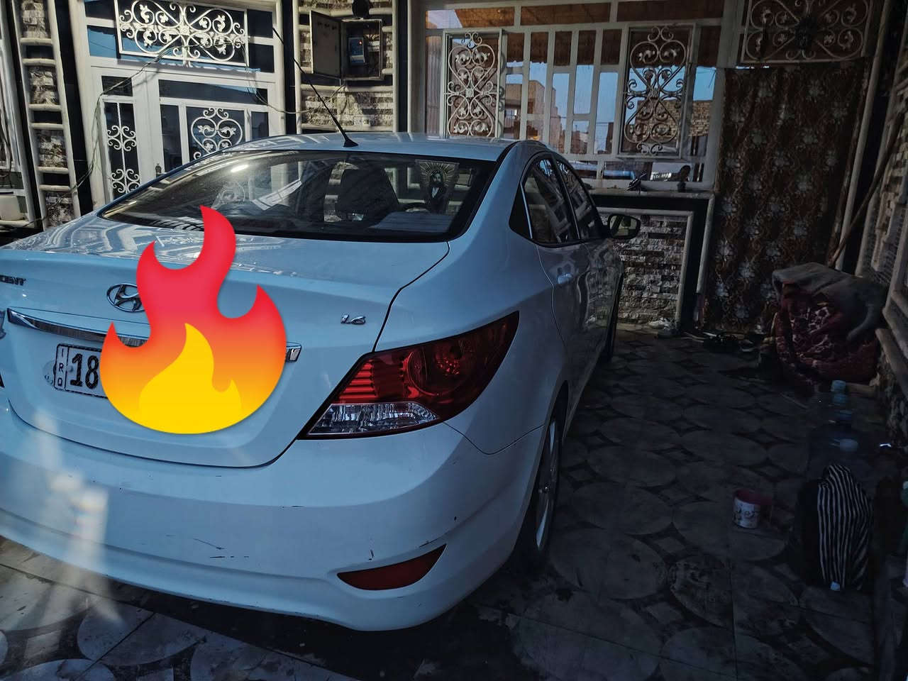 السلام عليكم ورحمة الله سياره اكسنت موديل 2014 خليجي للبيع السياره رقم بابل بأسمي سنوية الى 2030  فول مواصفات اشاير بالمري وبنوراما وكل نقص مابيها حداديه 70% بيها قطعه تبديل ونص قطعه صبغ بدون دواخل ماشيه 148 مكاني بابل مركز الحله السعررررر  102 وبيها مجال بسيط *********** متواجد واتساب
