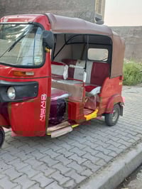 تتك  موديل  ١٨ بيها مكينه ٢٠///07763720766//07512682231