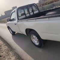 فلاحي • ٢٠٠١ • رقم بغداد