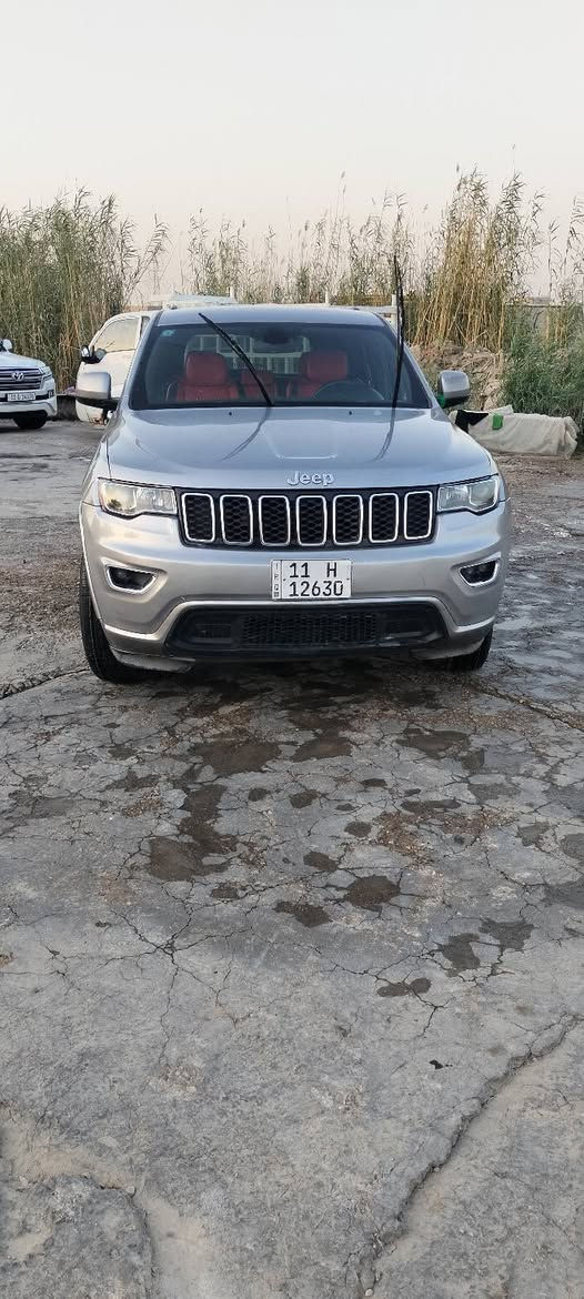سلام عليكم جيب لاريدو 2019  اصل
للبيع او المراوس حادثها مرفق بلصور بجم كبس شاصي ولغد مكفول مكانها الدوانيه 
تخم تاير جديد محرك وكير جاهزات تبريد حداديه جاهزه مابيها نقص سعرها 188 بيها مجال ***********

