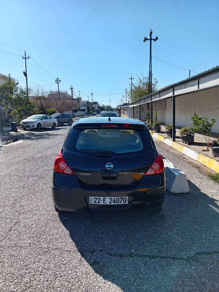 نیسان تیدە 
2011
مەکینە گەورەیە ناو زەردە چوار جام کارەبا
ڕەقەمی تازەیە سەنەوی تازە بەسە چوە 
دوو بستی سەر بۆنیتی بۆیاخە بێ ناو گرتن 
نرخی خوار بازاڕ 80وەرەقە قفڵ
بەناو کردن بڕانەوە بەشەرت 
بۆ زانیاری زیاتر (***********_‌***********)
یان وەرە ماسنجەر أربيل, العراق
