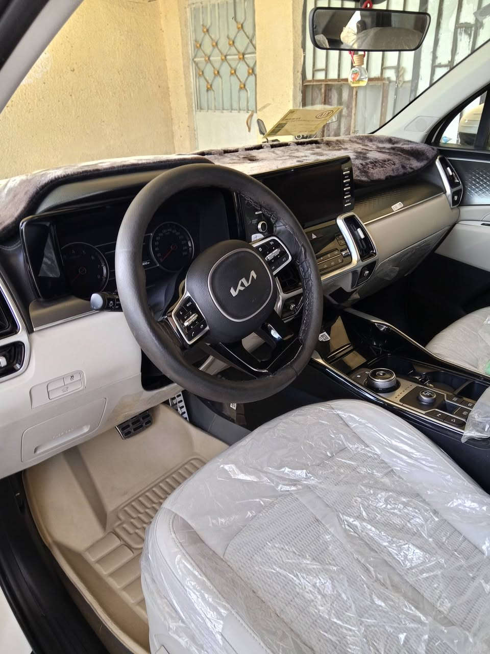 يا الله كيه سورنتو 2023 رقم بغداد تحويل مباشر فول قماره حديد مكفول كفاله عامه ماشيه 28 أصل اسياره على ايد وحده من الشركه حته كاعياته الاصليه بعدهن جدد بصمات العدد 2  السعر 3 شده بيه مجال قليل مكان حله حي الجزائر الشراي يتصل ول مو شراي يرفع المنشور يا الله ***********
