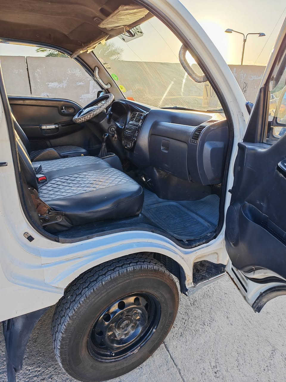 السلام عليكم كيا براد موديل 2007للبيع بدون صبغ شرط التحويل والقانونيات تخم تاير جديد ومحرك بدون صرف مكاني كركوك للتواصل ***********
