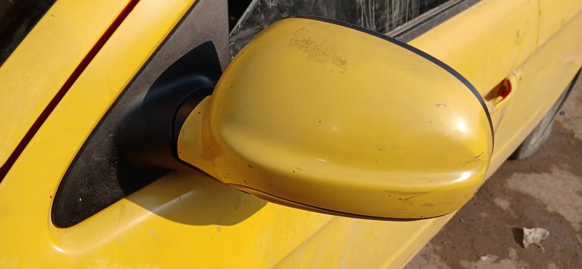 السلام عليكم سياره تفصيخ فاو لولي جميع الغراض متوفر مكان الطالبيه بغداد يوجد توصيل ***********
