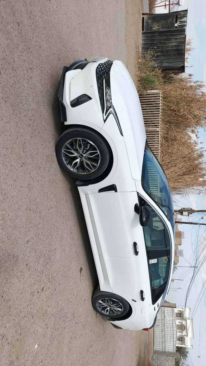 كيفايف خليجي فول واحد
عله واحد 2022السياره 
مكفوله محرك 2000
مكانهه الرمادي معروفه 
موصفاتهه السعر 210وبيهه مجال للشراي  
‏‪***********
