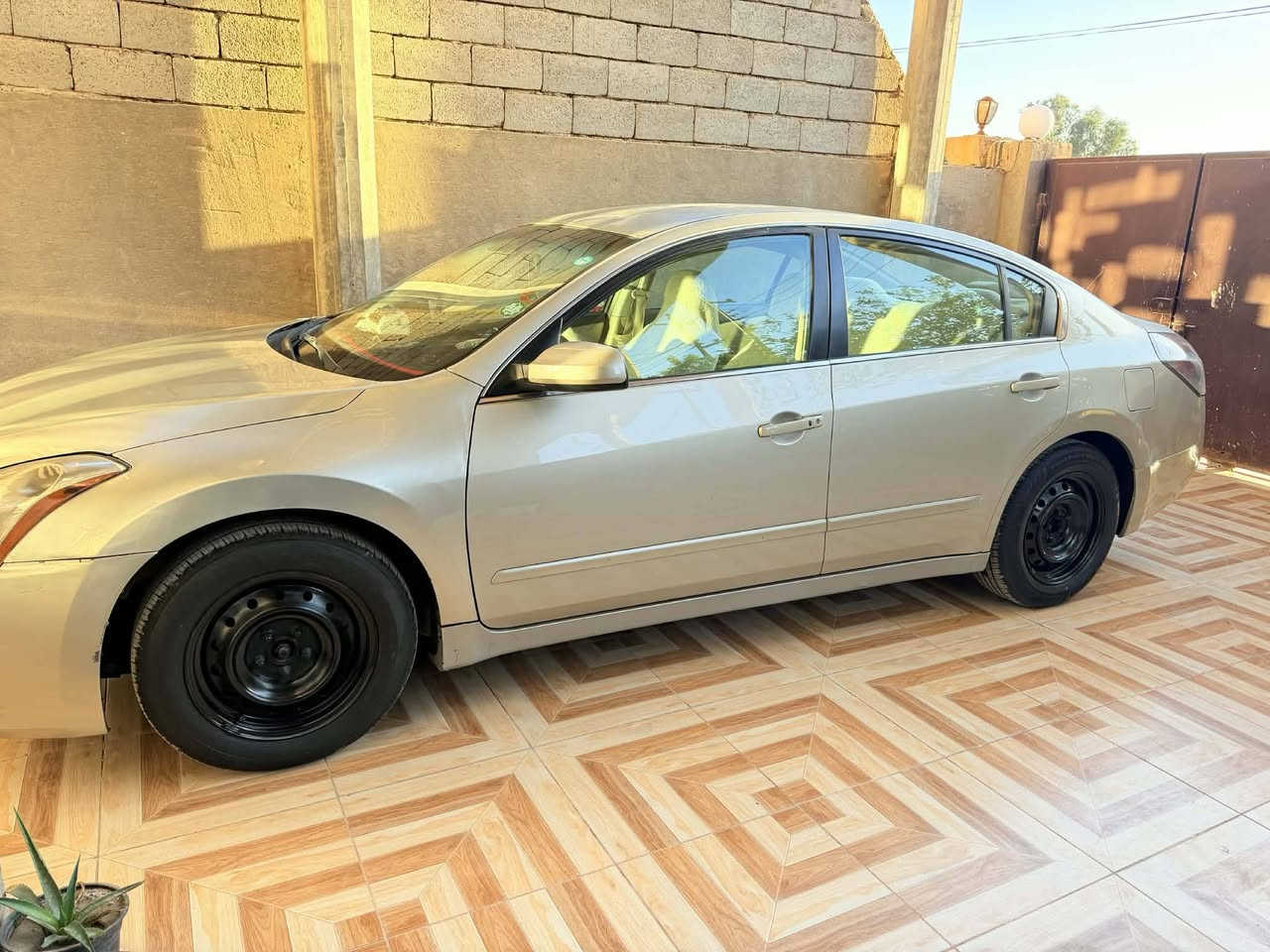 السلام عليكم
نيسان التيما ٢٠١٠ خليجي رقم سليمانية الجديد گير محرك تبريد ثلج كلة بشرط سيارة جاهزة تبريد قطعتين تحكم استيرن تخم تاير لايت زنوت عالي ناصي هزة وبراد جديد سنوية ٢٠٣٠ شهر ١٠ صورة السونار مرفقة مع الصور السعر ٨٨ وبيها مجال للطيبين واي استفسار ثاني اتصل على الرقم وبيك خير وتدلل عنوان السيارة ديالى المقدادية
***********
