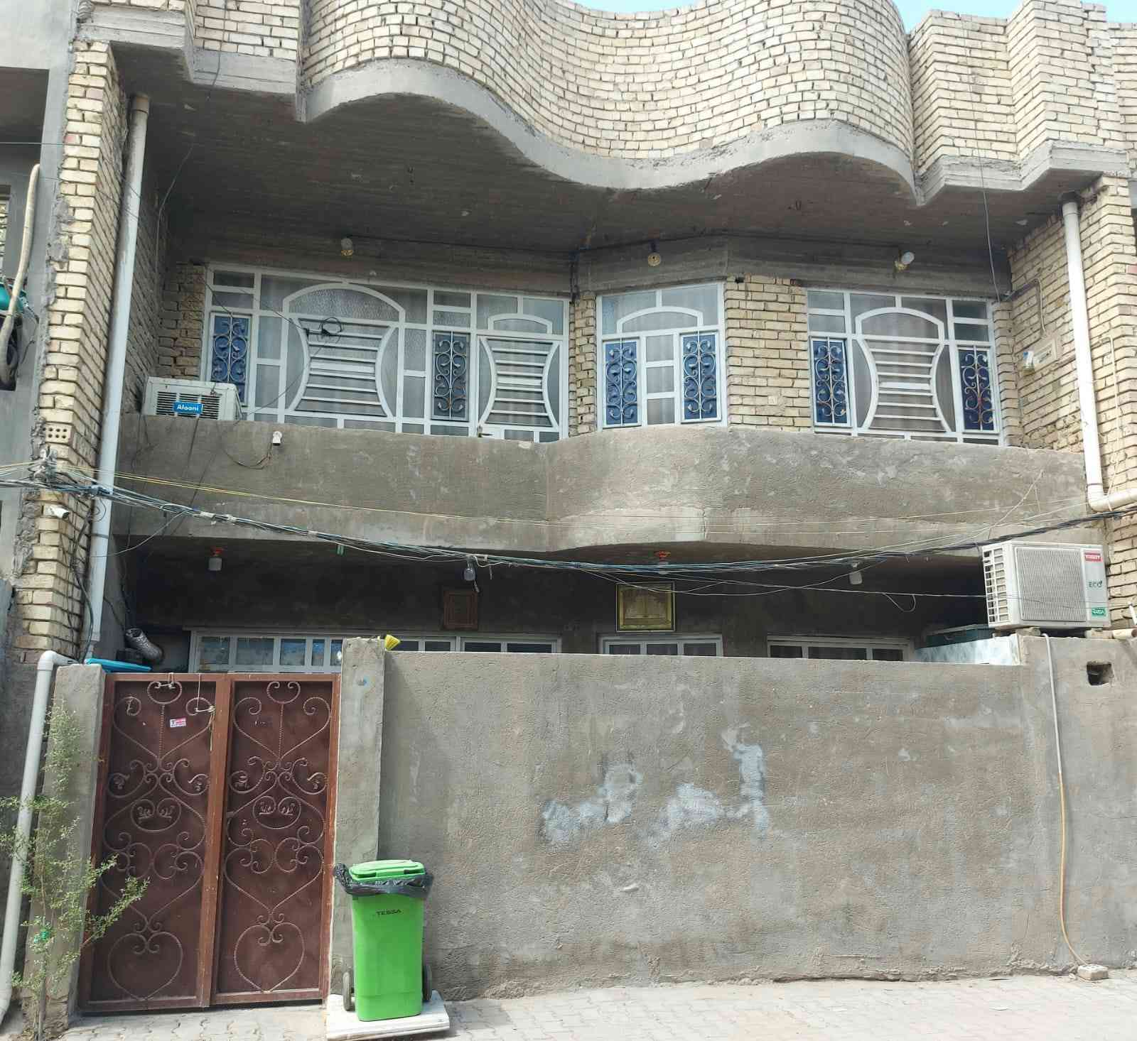 السلام عليكم...بيت للبيع ١٠٠متر طابقين الشعلة الدوانم شارع أفران الضياء ***********
