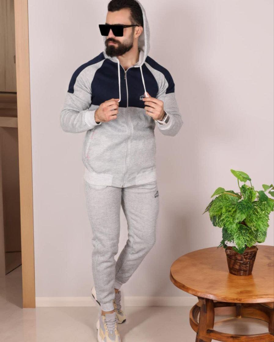 ع بركة الله 
تعلن ازياء LACTOSE 🐊

تخفيضات تخفيضات نهايت موسم الشتوي 

بمناسبة حلول شهر رمضان المبارك عروض 

سويتر + بدي+ قميص شتوي+ هانيك  كل قطعتين ب 15 

جميع لتراكات القطعه ب 10 قطعتين ب 15   

جميع القماصل ب 15 القطعتين ب 25 

يلك دشداشه جلد فقط ب 10 القطعه

دشاديش القطعه ب 15 (62L 62m60m56xs) فقط هذين المقاسات باقيه

راقيه وسعر مناسب 

موديلات جميلة 😍

تراكات خامه ثقيله خثين مبطن 

أسعار مناسبه 😍

من الله التوفيق 

لأنبار عنه 
شارع الحضره 
عمارة موسى مكي 
يوجد خدمة توصيل 

ملاحظه / المحل  يفتح من بعد صلاة العصر الى  ال ساعه ٢ ب لليل 

*********** واتساب.
