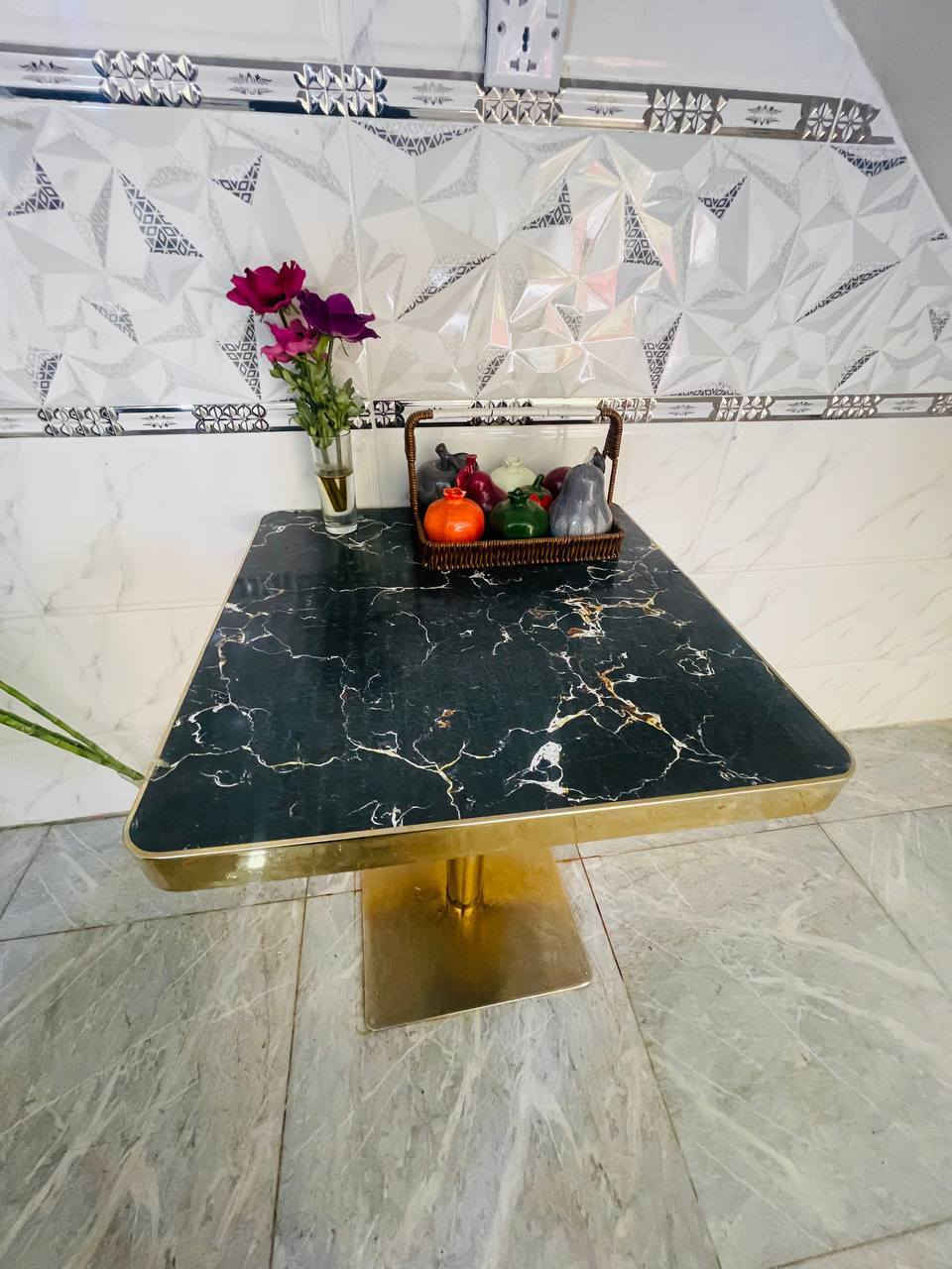 مرحبا غراض للبيع شبه الجديد تكمه ونضيفات اي استفسار خاص


**إذا كنت صاحب هذا الإعلان وتريد حذفه لأي سبب، رجاءا أرسل رسالة إلى الدعم الفني**