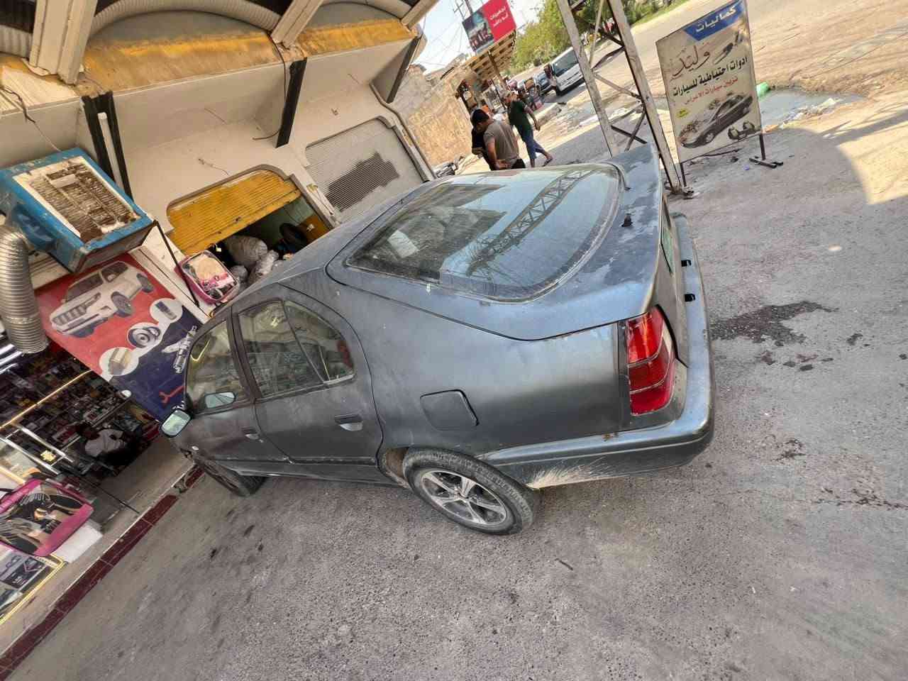 بيع او مراوس نيسان بريمير موديل 92سنوي واجه مكمل هزه جديد محرك بدايه نفخ طخم نص عمر باتري جديد كهربائيه كلها شغاله تواير نص عمر محرك 16كابريته فيت بم ميكانيك كاربون ماستر شرط التحويل مامطلوبه ربع مشي معامله تحويل باقي عل رسوم سعر ***********
